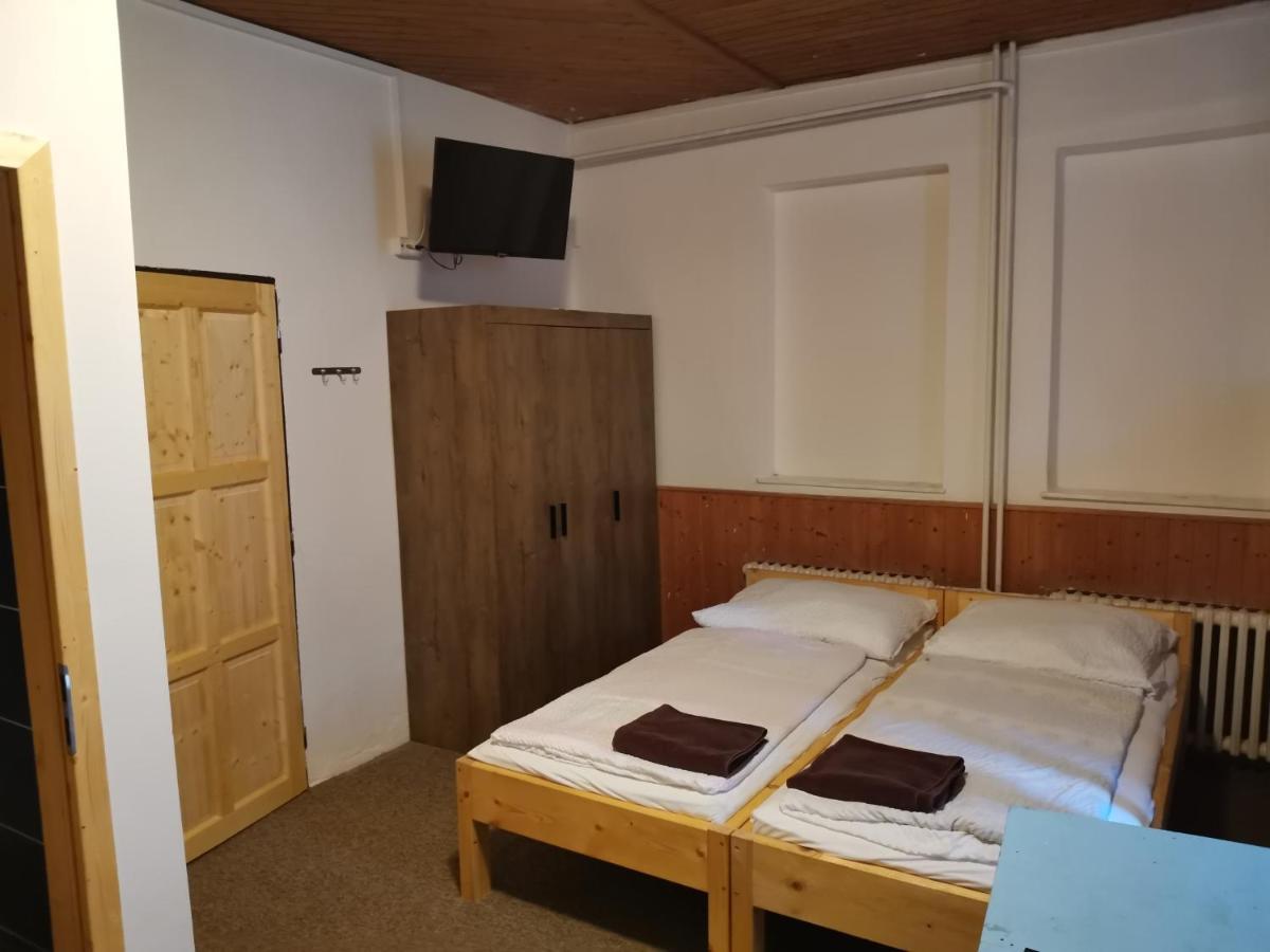 Penzion U Hrocha Lučany nad Nisou Kültér fotó
