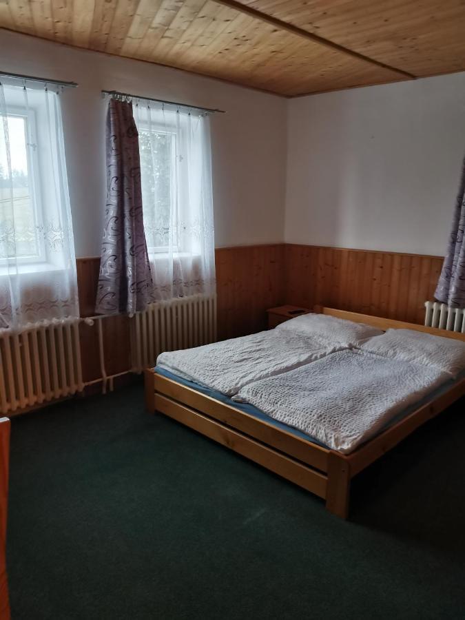 Penzion U Hrocha Lučany nad Nisou Kültér fotó